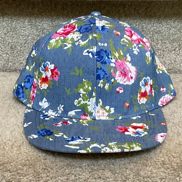 floral and chambray snapback hat, new condition main image 7